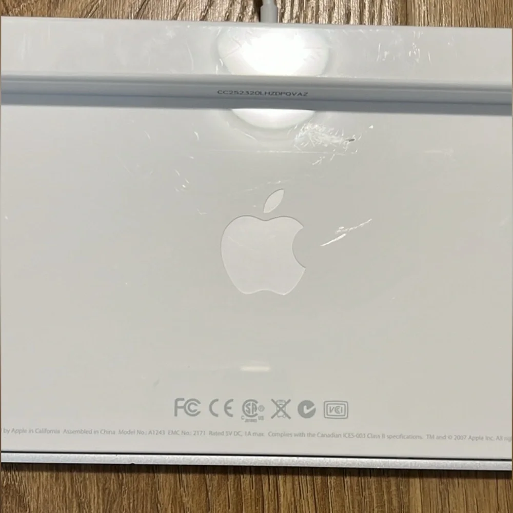 Apple Keyboard